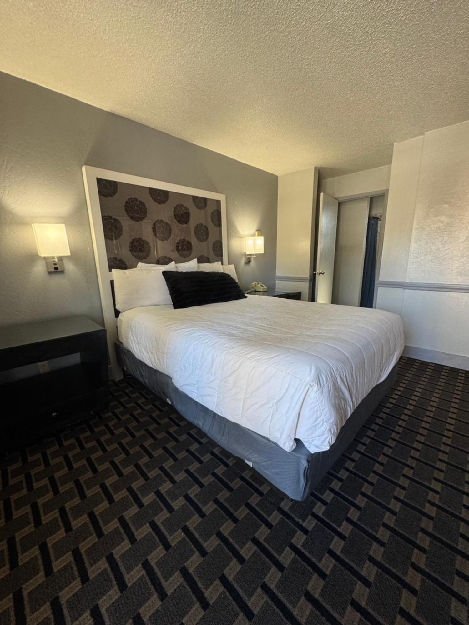 Budget Inn At The Heavenly Gondola South Lake Tahoe Exteriör bild
