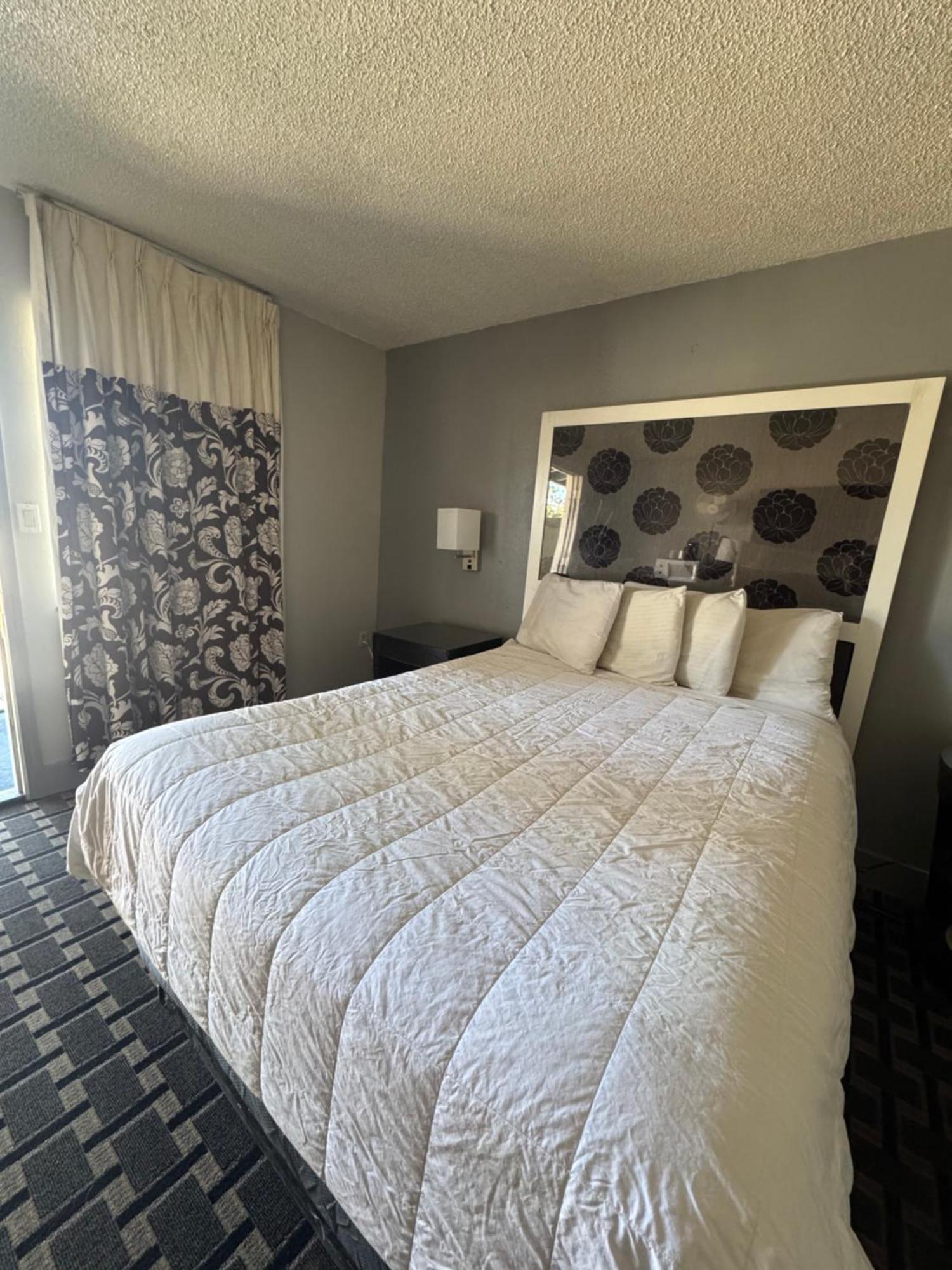 Budget Inn At The Heavenly Gondola South Lake Tahoe Exteriör bild