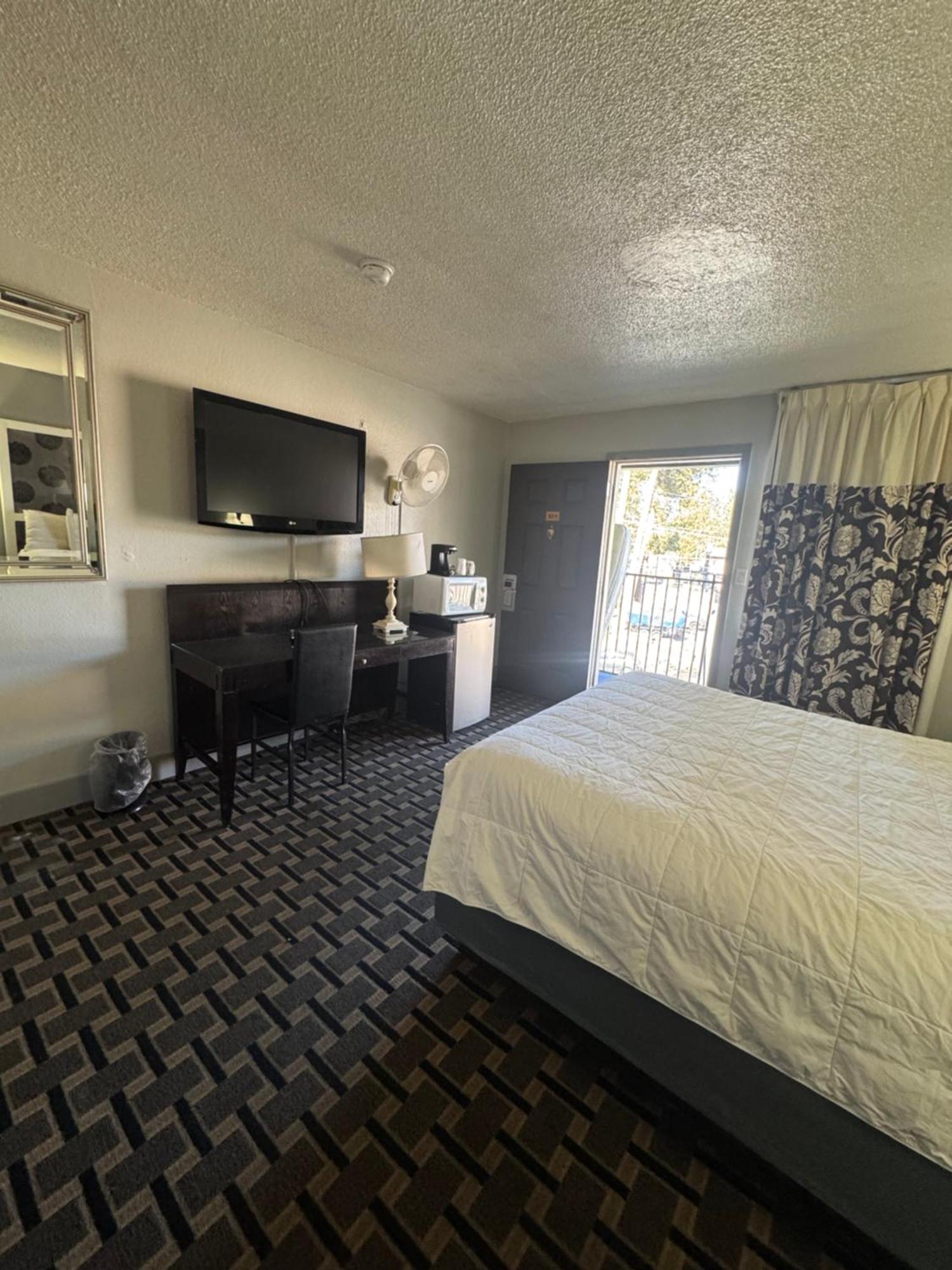 Budget Inn At The Heavenly Gondola South Lake Tahoe Exteriör bild