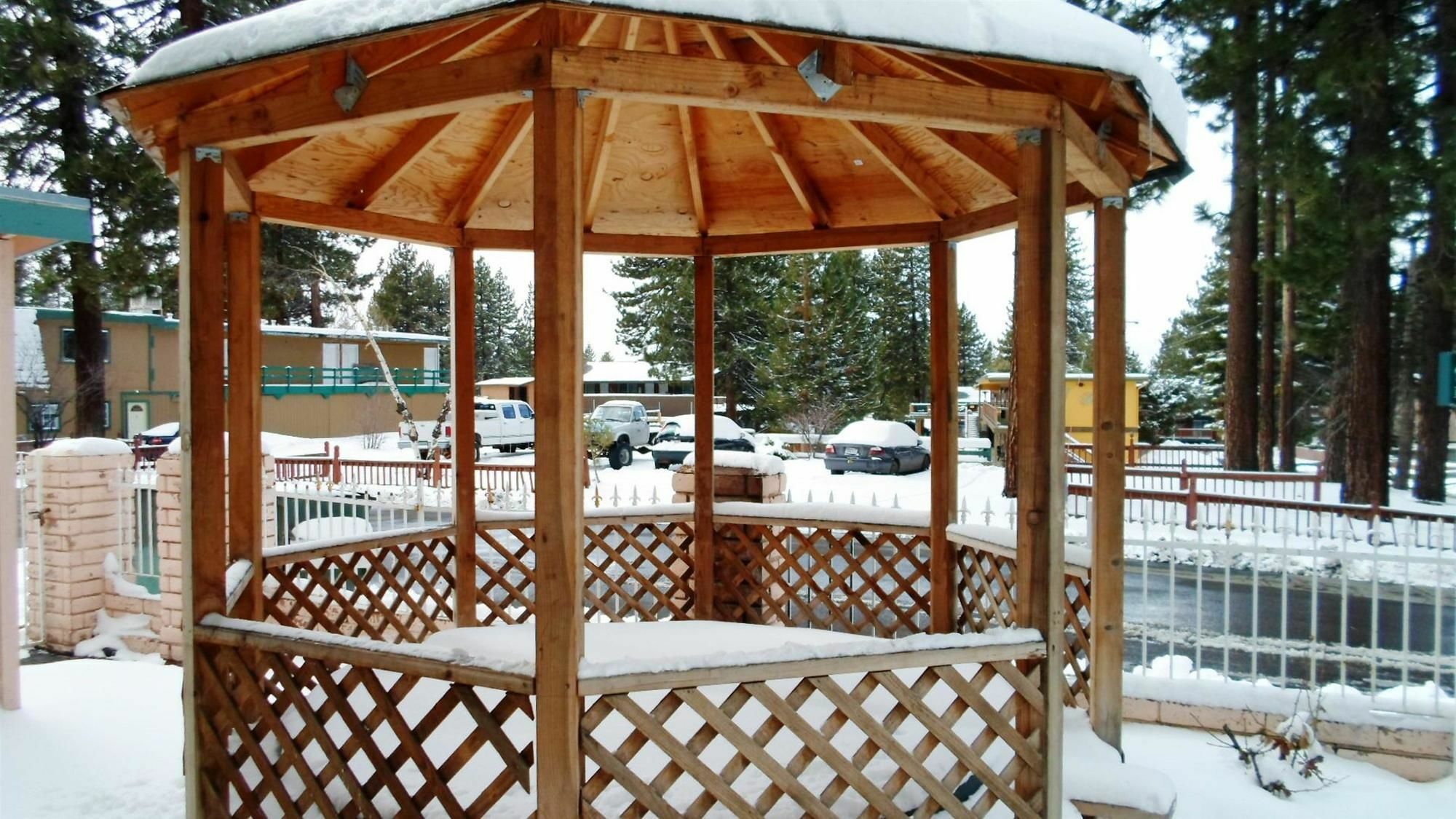 Budget Inn At The Heavenly Gondola South Lake Tahoe Exteriör bild