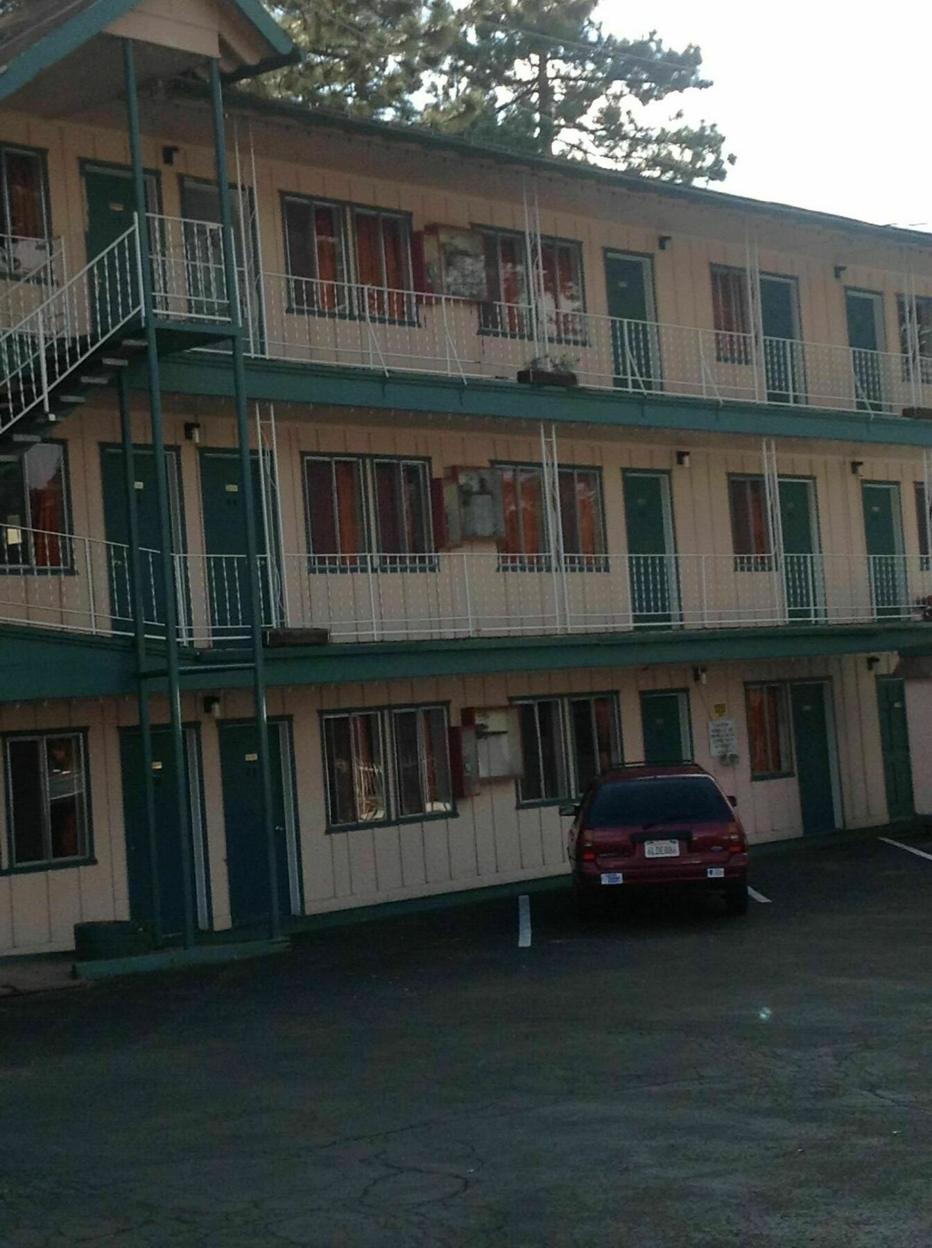 Budget Inn At The Heavenly Gondola South Lake Tahoe Exteriör bild